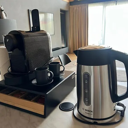 4hills, Demaenovska Dolina