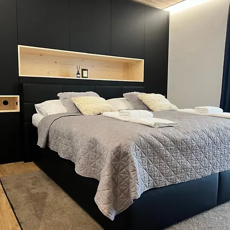 Chalet 4hills, Demaenovska Dolina