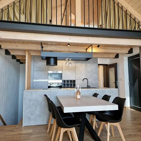 Chalet 4hills, Demaenovska Dolina *