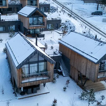 4hills, Demaenovska Dolina *