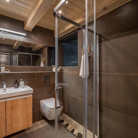 בקתה 4hills, Demaenovska Dolina *